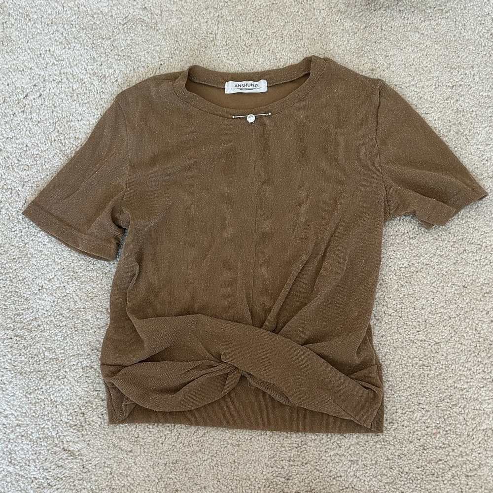 tan diamond cinched crop top